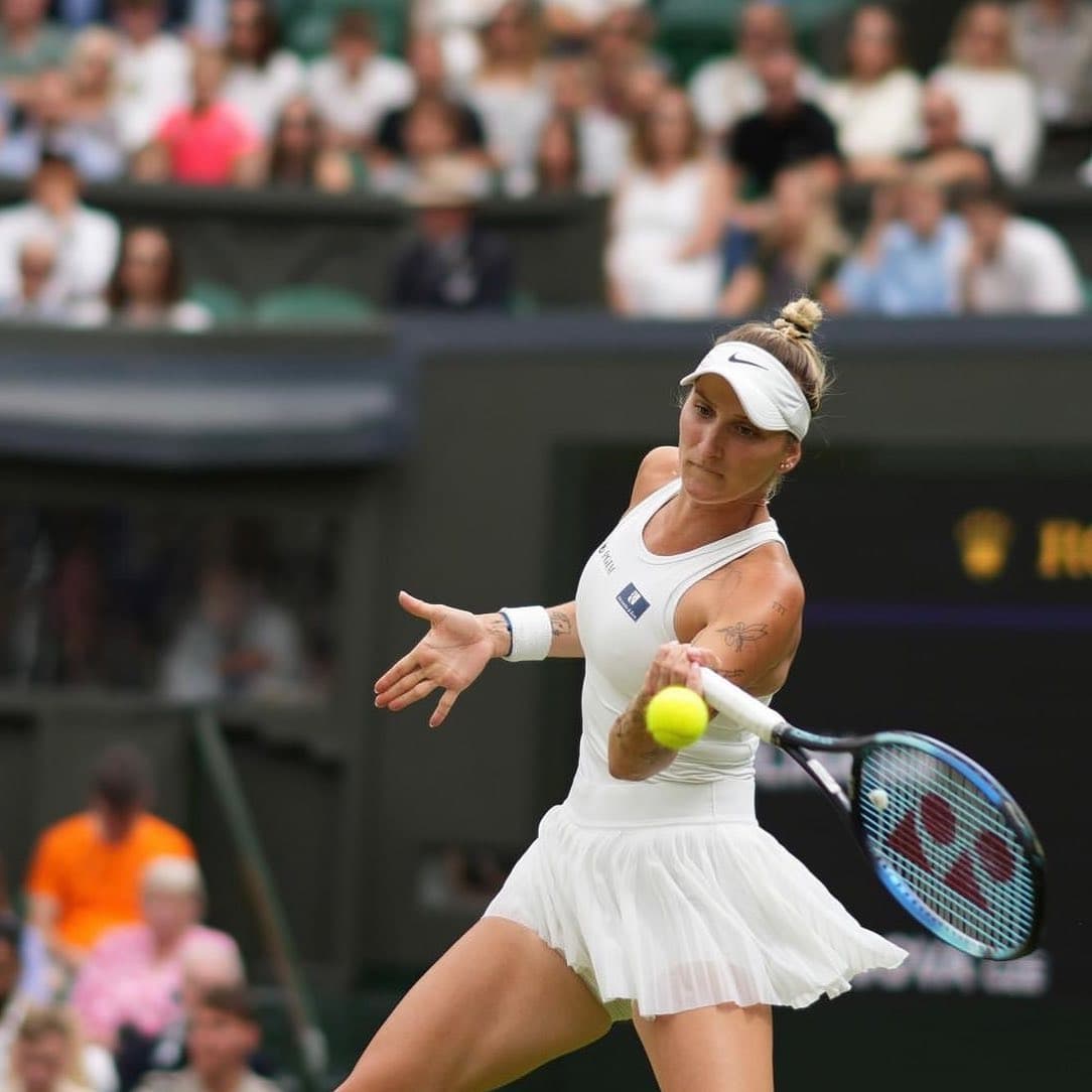 Перемога на Вімблдоні! Чеська тенісистка Маркета Вондроушова стала першою «не сіяною» спортсменкою, що здобула перемогу на найпрестижнішому турнірі Великого шолому