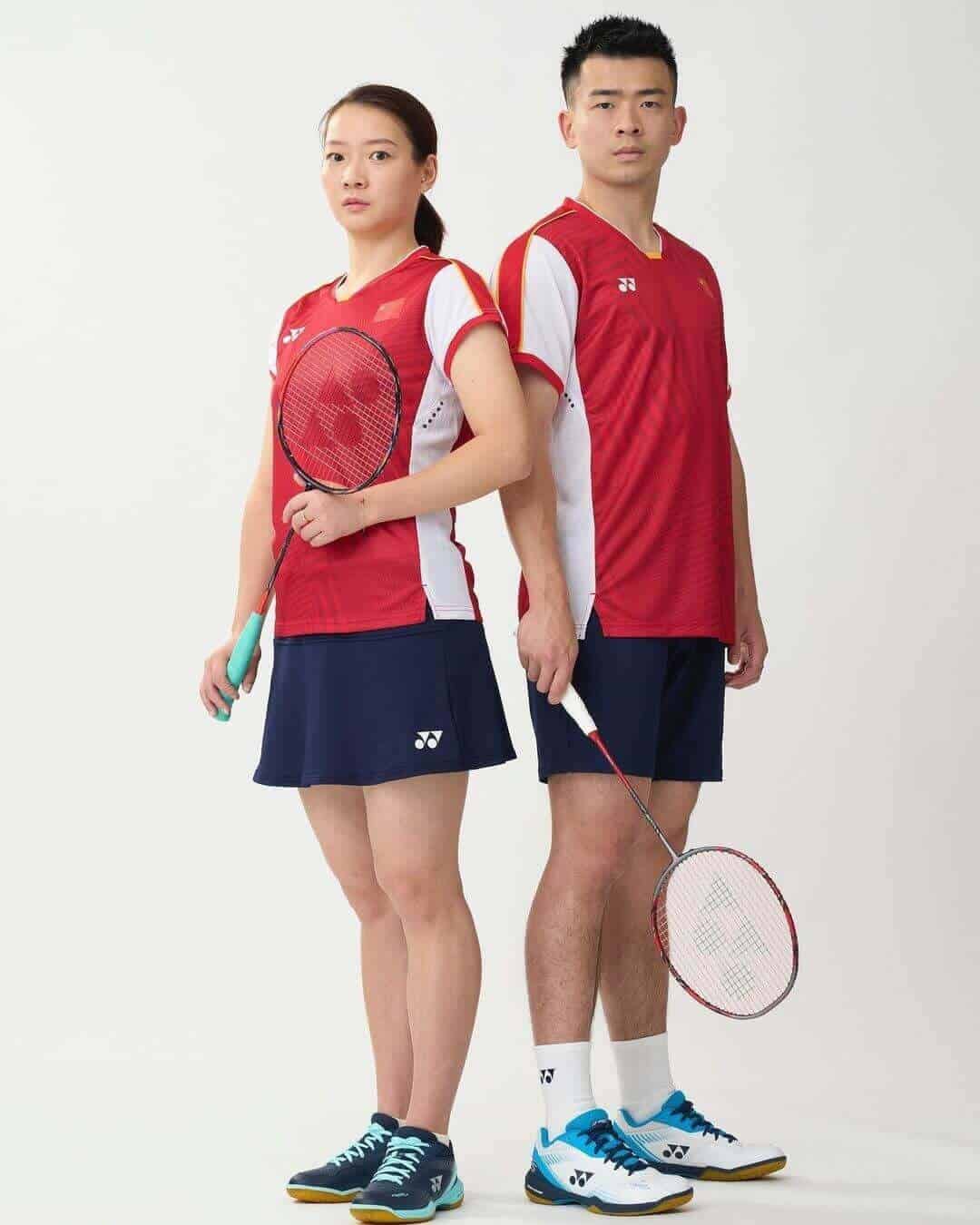 Чи знаєте ви, чим грають перші номери світу у міксті?