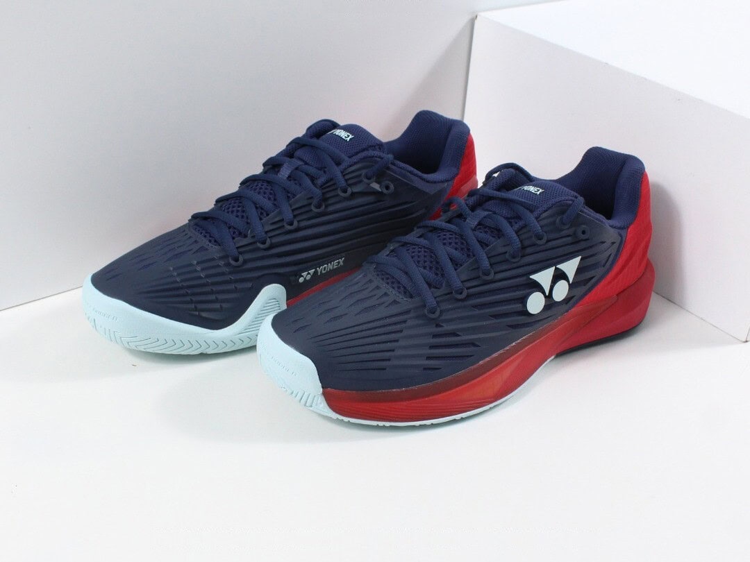 Супер-стабільні та функціональні тенісні кросівки Yonex SHT-Eclipsion 5 у нових кольорах!